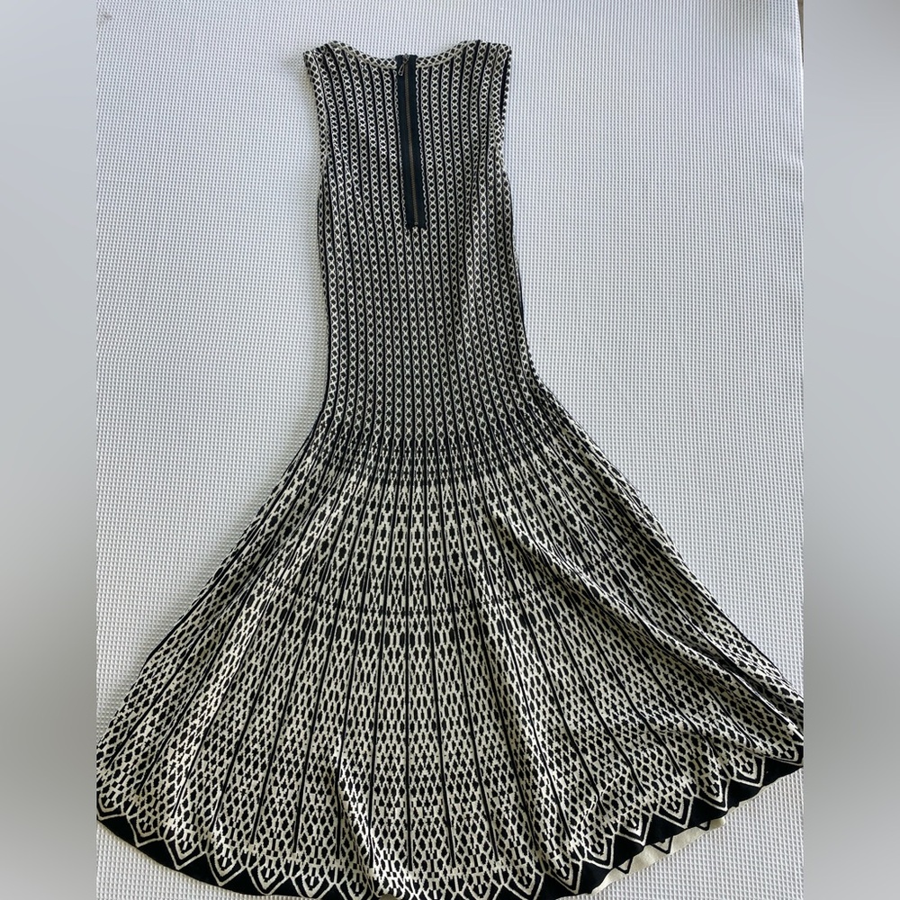 NIC+ZOE Black and White Geometric Maxi Dress - Picture 3 of 6
